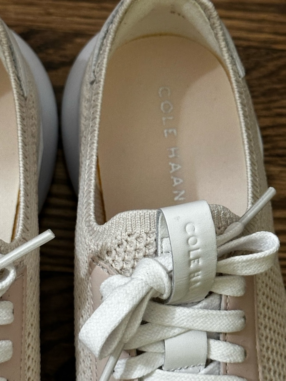 Cole Haan Cole Haan Grand Crosscourt Stitchlite Runox gym shoes - Picture 2 of 15
